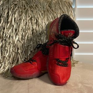 Nike Grade school Boys Basketball Kyrie 6 - 5.5Y